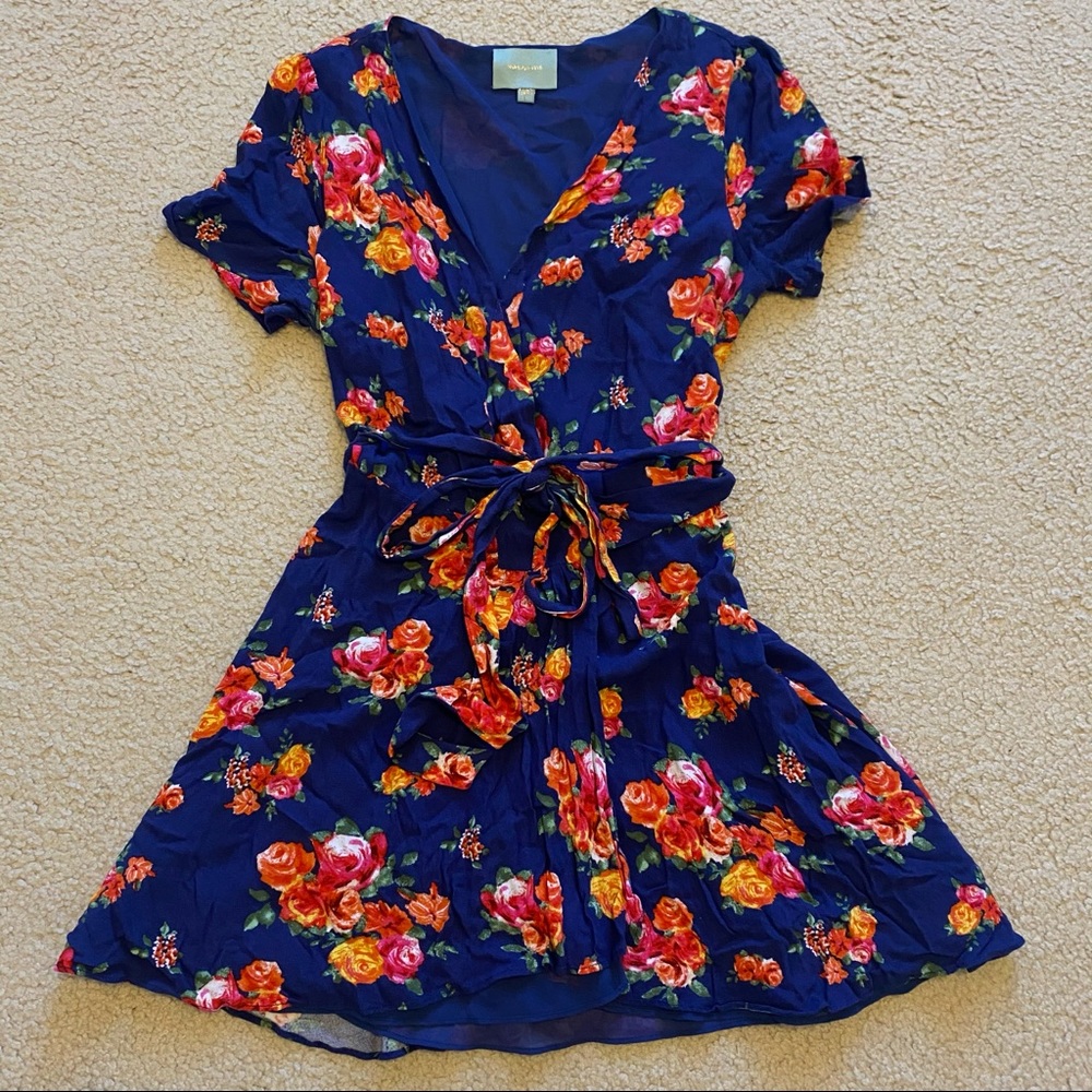 Real Wrap Dress Floral V Neck Tie Waist